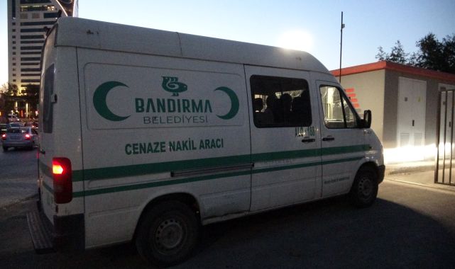 Birlikte yaşadığı kadını tabancayla öldürüp, kendi yaşamına da son verdi/ Ek fotoğraflar