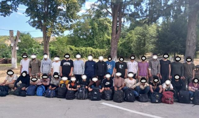 Kırklareli'de 544 kaçak göçmen yakalandı, 11 organizatör tutuklandı