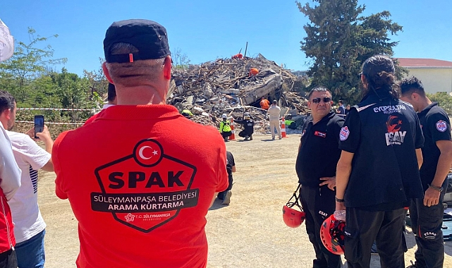 SPAK Ekibi Büyük Depremin Yıldönümünde Tatbikata Katıldı