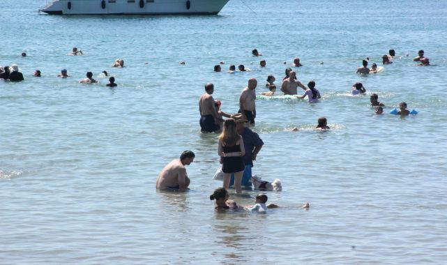 Tatilcilerle dolan Kandıra, Akdeniz'i aratmadı/Ek fotoğraflar