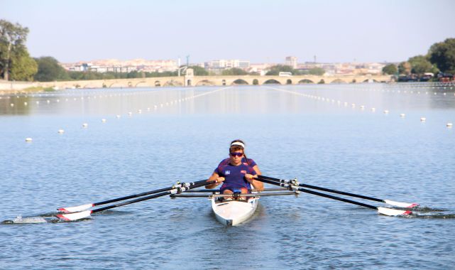 Türkiye&#039;yi ilk kez Paralimpik Oyunları&#039;nda temsil edecek kürek milli takımında hedef madalya
