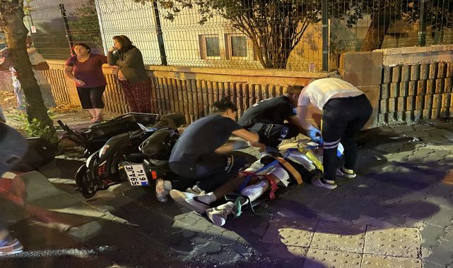 Edirne&#039;de motosiklet ile otomobil çarpıştı: 2 yaralı