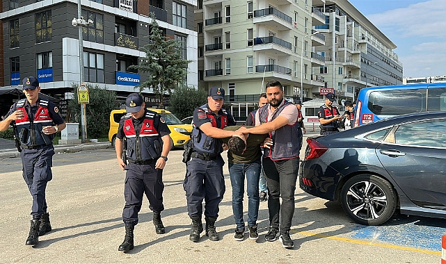 Kayıp ihbarında bulunduğu babasını öldürüp, 4 parçaya ayırdığı cesedini dereye atmış