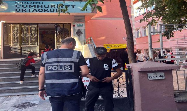 Kırklareli'de polisten okul çevresinde denetim