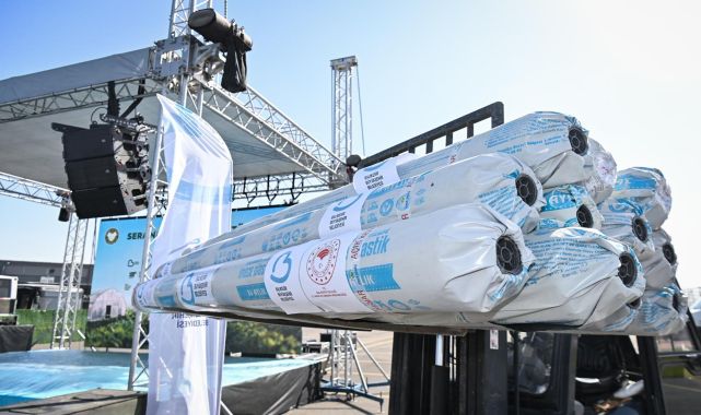 Balıkesir'de 332 çiftçiye yüzde 50 hibe destekli sera naylonu dağıtıldı