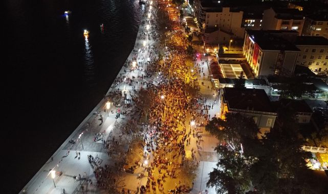 Çanakkale'de 29 Ekim Cumhuriyet Bayramı coşkusu