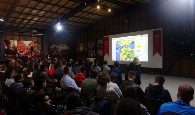 Çanakkale’de 'Afet Müzeye Gelmeden' konulu panel düzenlendi