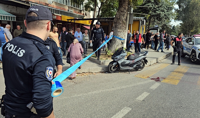 Motosikletteki husumetlisini tabancayla vurdu