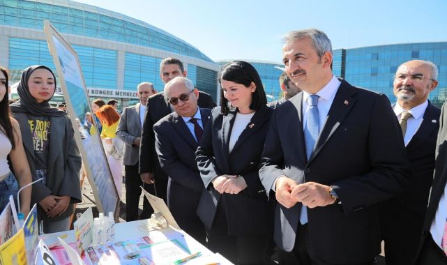 Trakya Üniversitesi'nde 130 öğrenci topluluğu etkinlikte buluştu