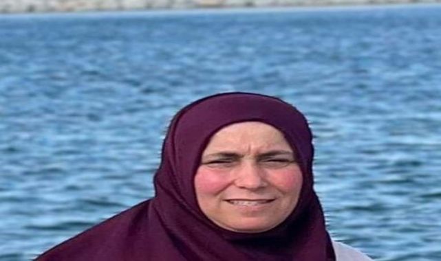 Tur otobüsü kazasında ölen anne- kız Balıkesir'de toprağa verildi