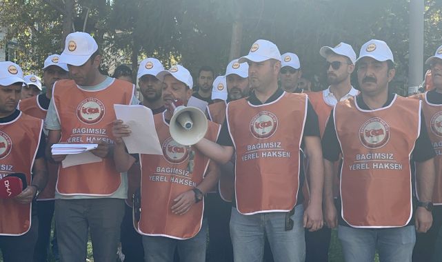 Yalova Belediyesi'nde 100 memur, yarım gün iş bıraktı