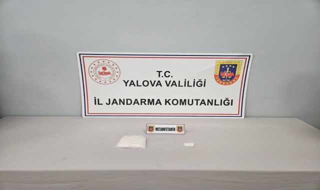 Yalova'da uyuşturucu satmak isteyen 2 kişi yakalandı