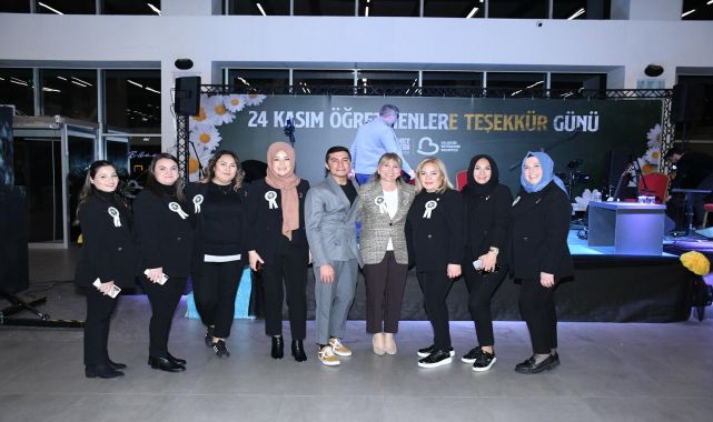 Balıkesir'de öğretmenlere vefa buluşması