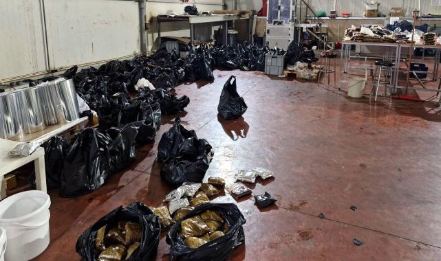 Tekirdağ&#039;da 3 milyon lira değerinde nargile tütünü ele geçirildi