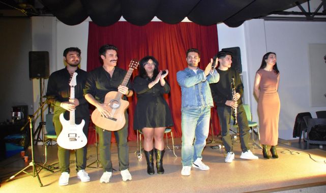 Alternatif Sahne, açılış konseri ile yeniden hayat buldu