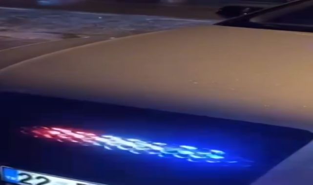 Çakar ve siren sistemli otomobilin sürücüsüne 218 bin lira ceza