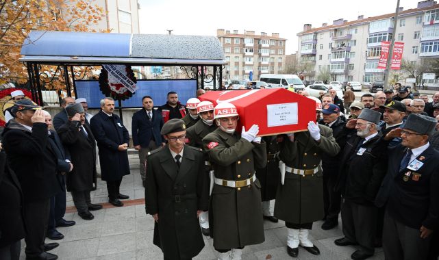 Edirne'de vefat eden Kıbrıs gazisi, son yolculuğuna uğurlandı