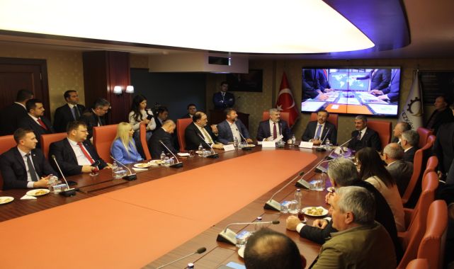 TOBB Başkanı Hisarcıklıoğlu: Rekabet gücümüzde sıkıntılar yaşıyoruz