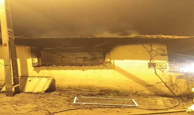 Balıkesir&#039;de evde çıkan yangında 2 kardeş öldü