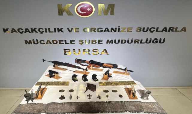 Bursa'da ruhsatsız silah ve tarihi eser kaçakçılığı operasyonu: 2 tutuklama