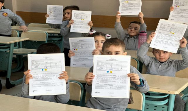 Trakya'da öğrenciler karne heyecanı yaşadı