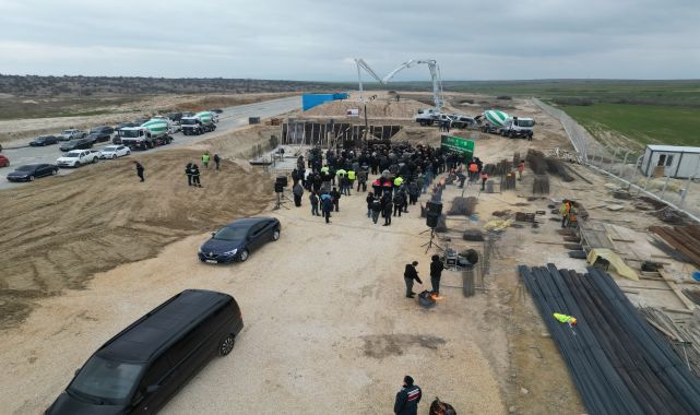 Altyapı çalışmaları tamamlanan İpsala OSB’nin, yönetim binası temeli atıldı