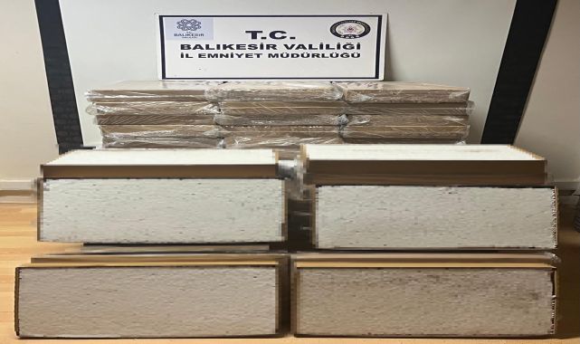 Balıkesir'de 182 bin makaron ele geçirildi