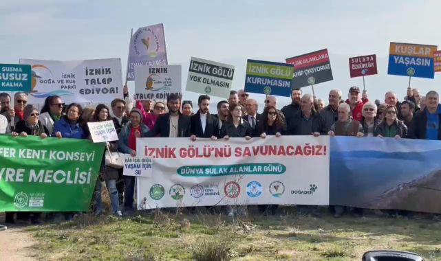 'Dünya Sulak Alanlar Günü’nde İznik Gölü'ndeki kuraklığa dikkat çekildi