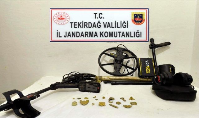 Evinde tarihi objeler bulunan şüpheli gözaltında