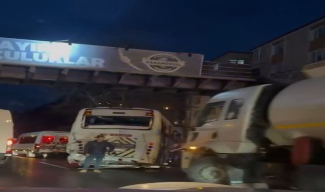 Kocaeli’de zincirleme kaza; 12 yaralı