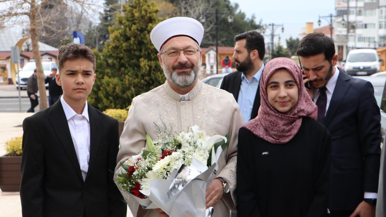 Ali Erbaş: Haçlıların bin sene önce yaptıkları işgali, katliamı bu sefer torunları yapıyor