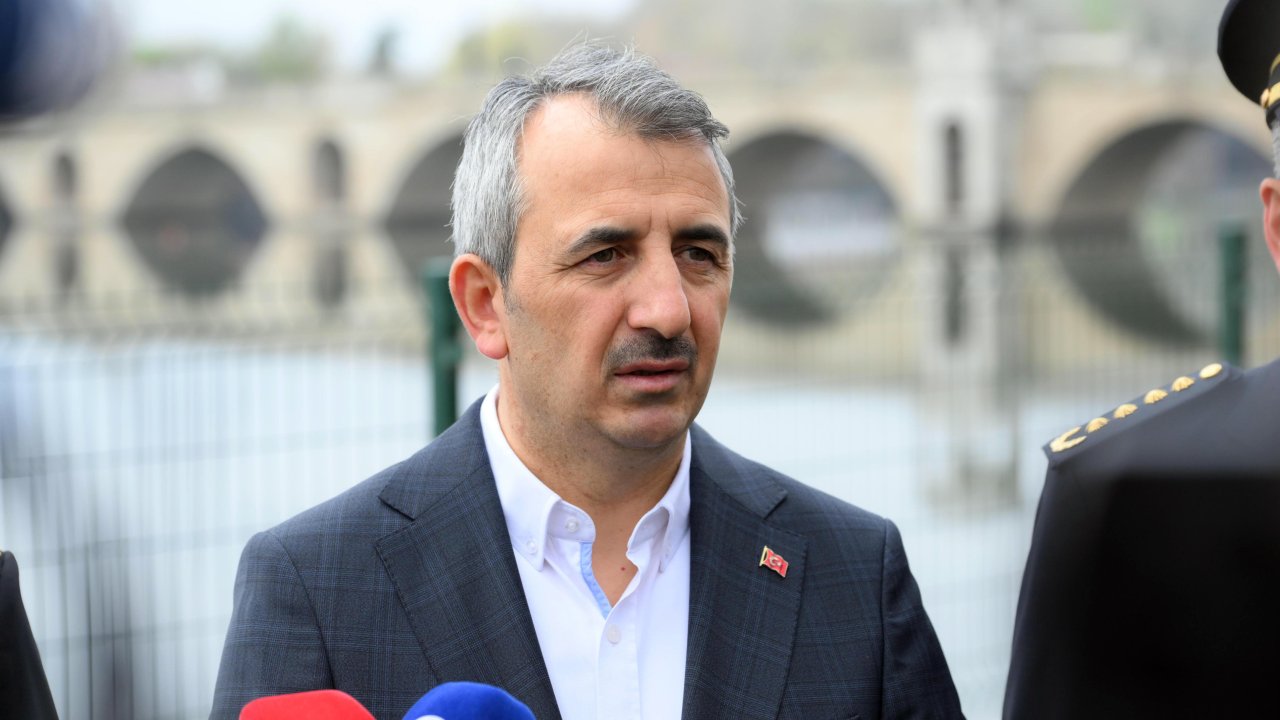 Bayram tatilinde Avrupa'ya açılan sınır kapılarında 630 personel görev yapacak