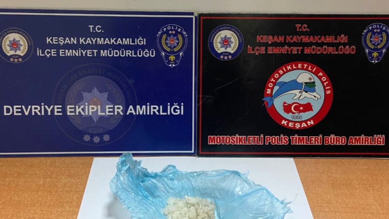 Edirne’de üzerinde uyuşturucuyla yakalanan şüpheliye gözaltı 