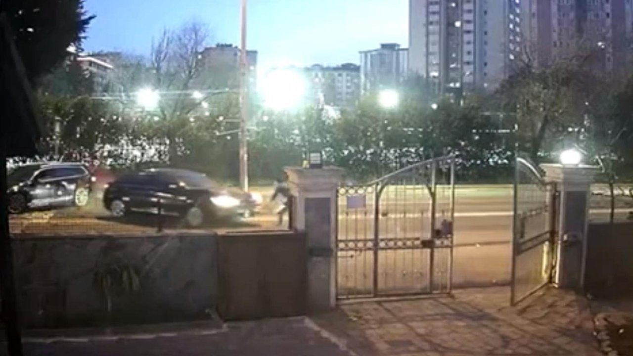 Kaza yaptı, otomobiliyle kaçmaya çalışırken ortalığı birbirine kattı