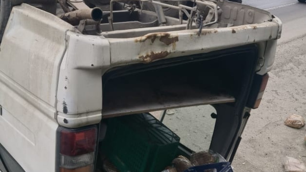 Sakarya'da minibüs takla attı: 2 yaralı