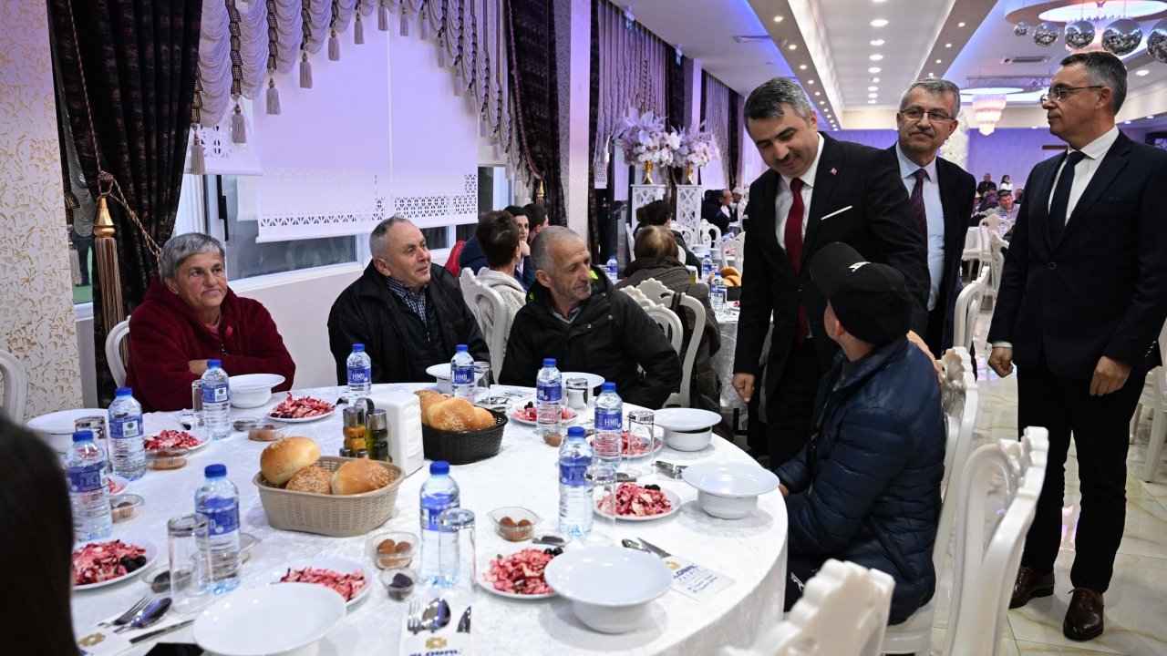 Yıldırım Belediyesi, Bulgaristan ve Yunanistan'da ramazan sofrası kurdu