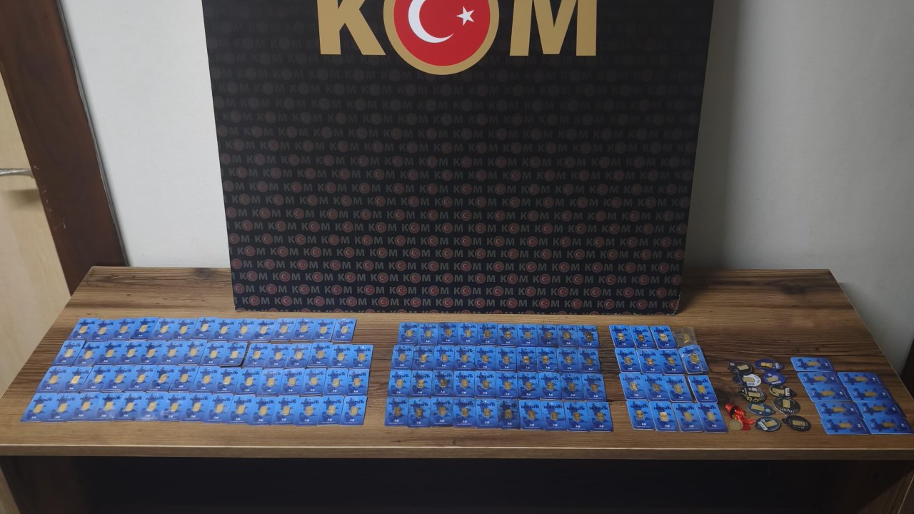 3 ilde 4 kuyumcuyu 129 sahte gram altın satarak dolandıran 2 şüpheli yakalandı