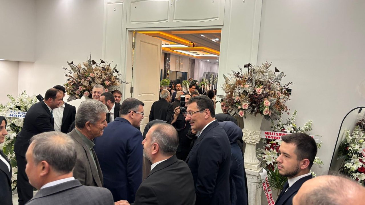 AK Parti Genel Başkan Yardımcısı Yavuz’un kızı dünya evine girdi