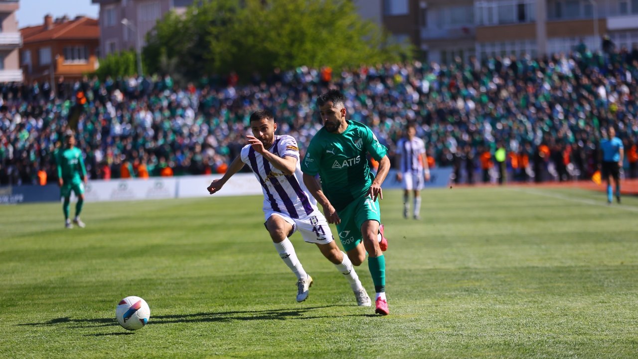 Bursaspor, 3'üncü Lig'de şampiyonluğunu ilan etti