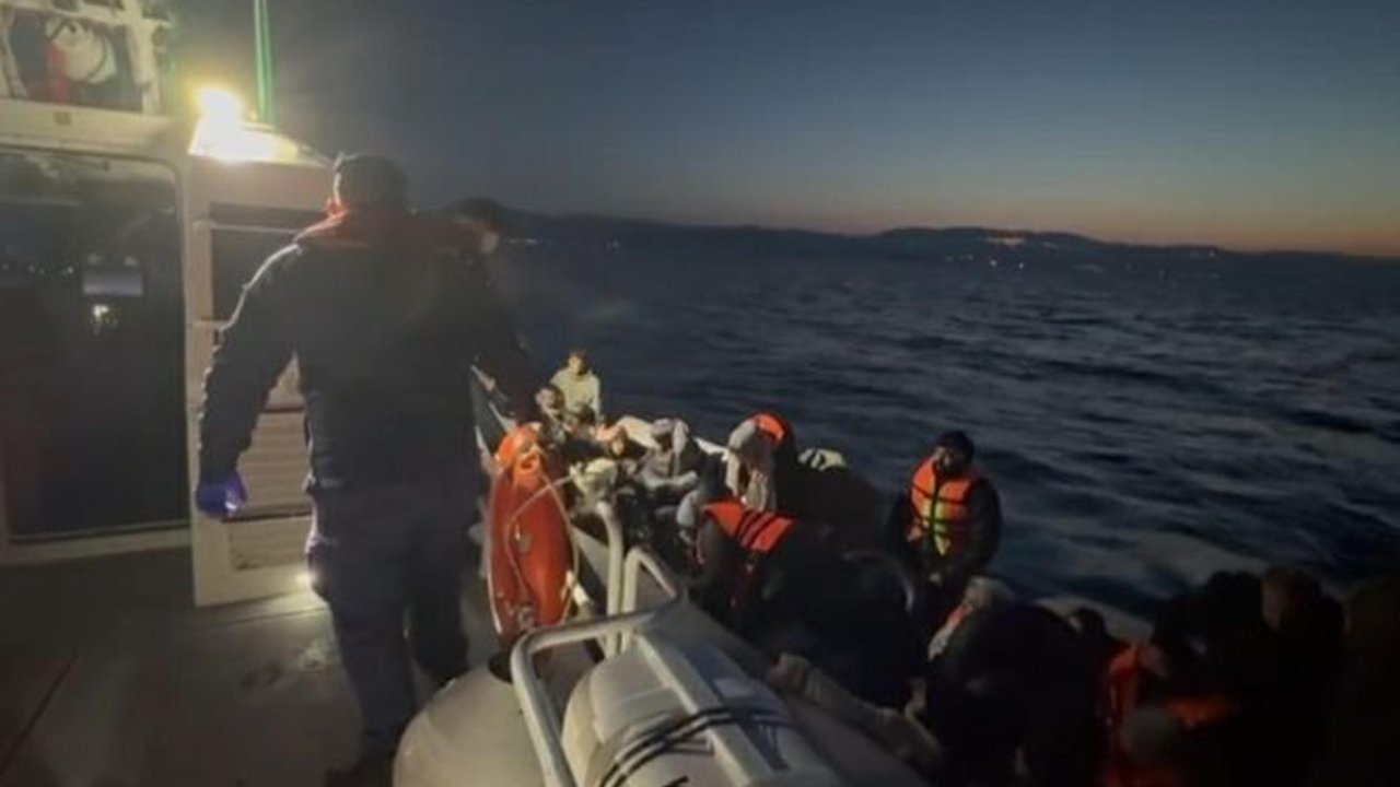 Çanakkale’de 12’si çocuk toplam 29 kaçak göçmen yakalandı