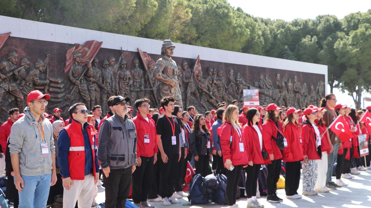 Çanakkale'de 57'nci Alay'a Vefa Yürüyüşü