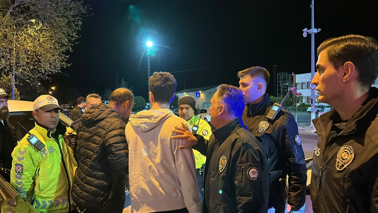 Edirne'de 'dur' ihtarına uymayan ehliyetsiz sürücüye 42 bin lira ceza