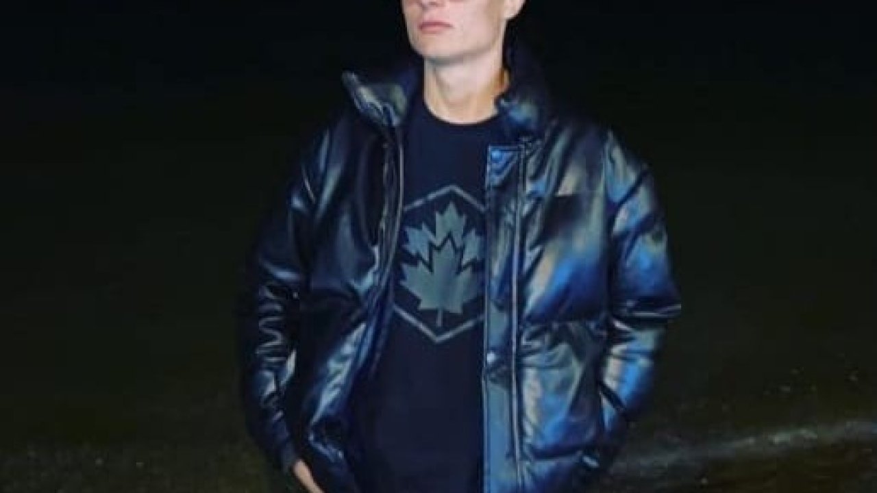 Otomobil bariyerlere çarptı; 1 ölü, 3 yaralı