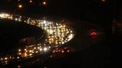 TEM Otoyolu Kocaeli geçişinde dönüş yoğunluğu