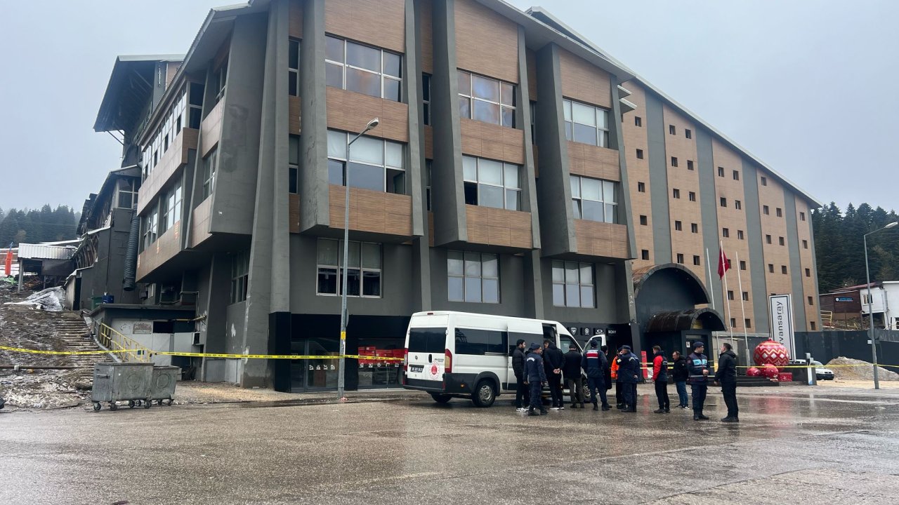 Uludağ'da yanan otelde inceleme yapıldı; baba-oğulun ardından anne de öldü