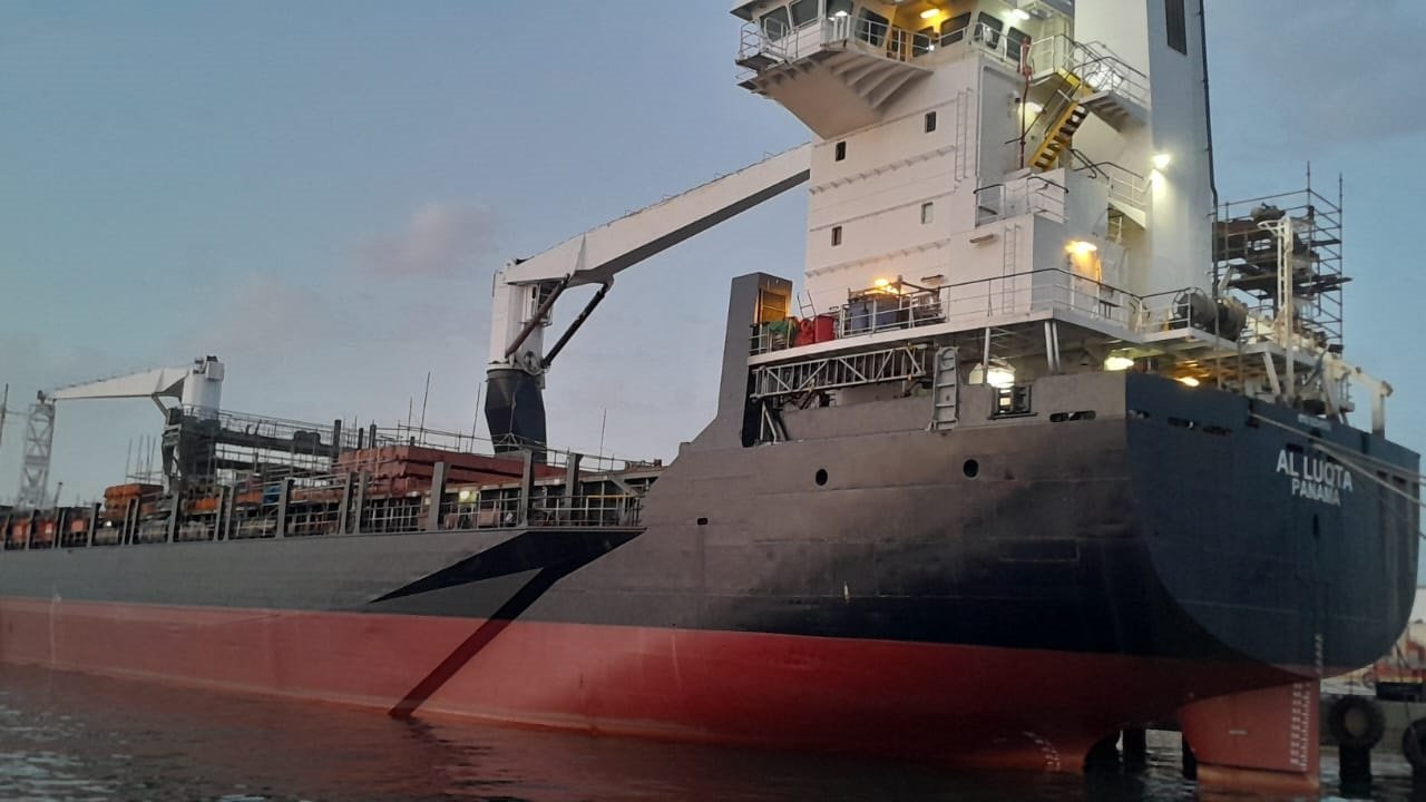 Yalova'da balast suyunu denize döktüğü tespit edilen gemiye 26 milyon lira ceza