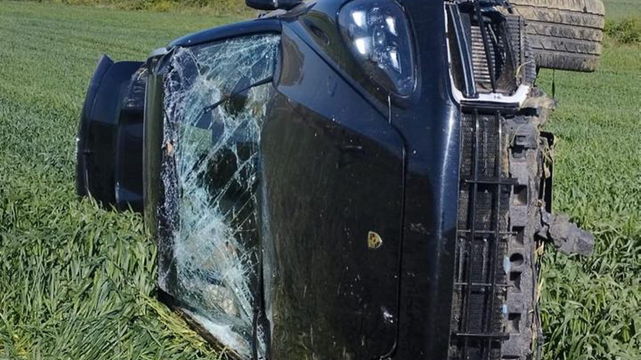 Polise Çarpıp Kaçtı, Kaza Yaptı Menfezde Saklanırken Yakalandı!