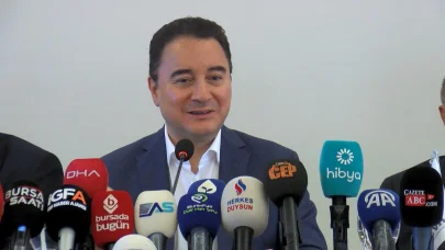 Babacan: Fakir daha fakir, zengin daha zengin oldu