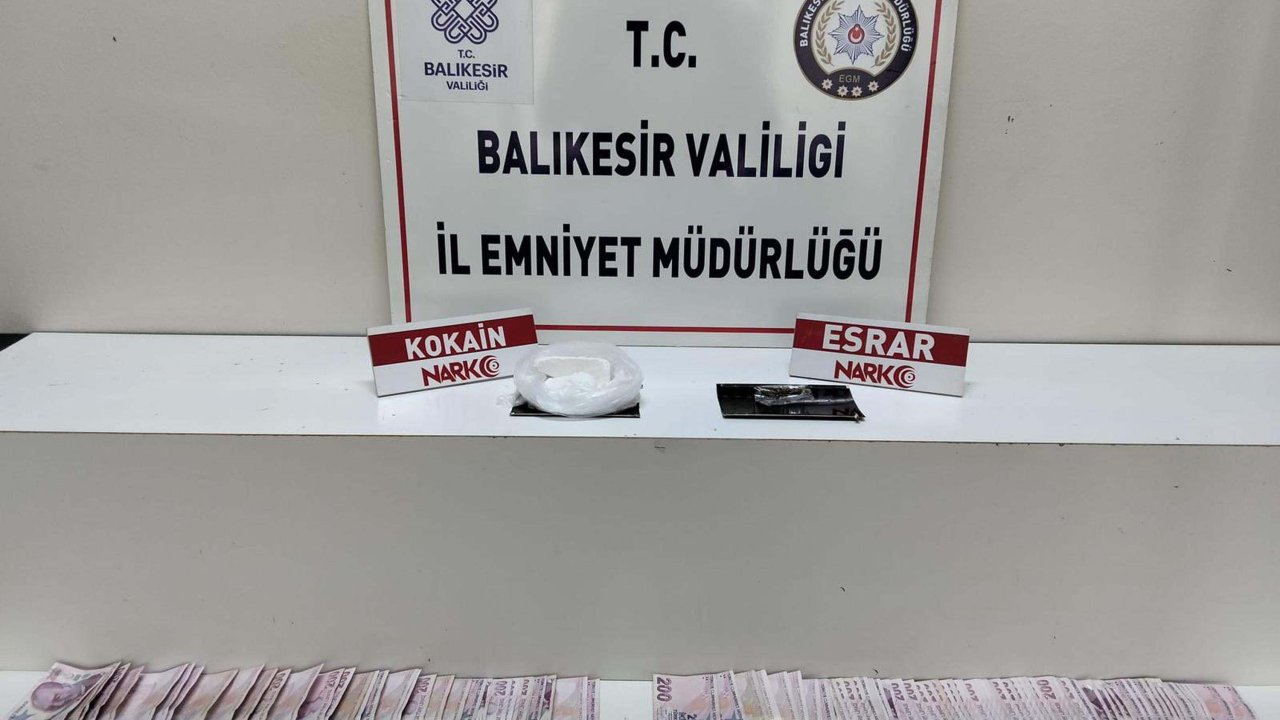 Balıkesir'de uyuşturucu satıcılarına operasyon : 2 tutuklama