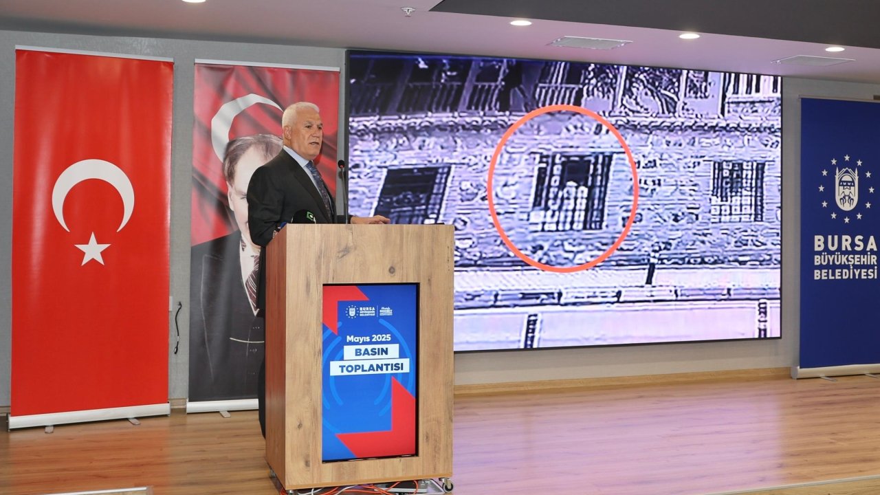 Bursa Büyükşehir Belediye Başkanı Bozbey, kent gündemine dair açıklamalarda bulundu